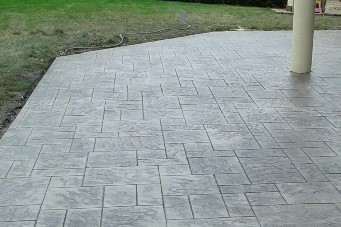 Hormigón impreso implementado en pavimento exterior Hormigón impreso implementado en pavimento exterior